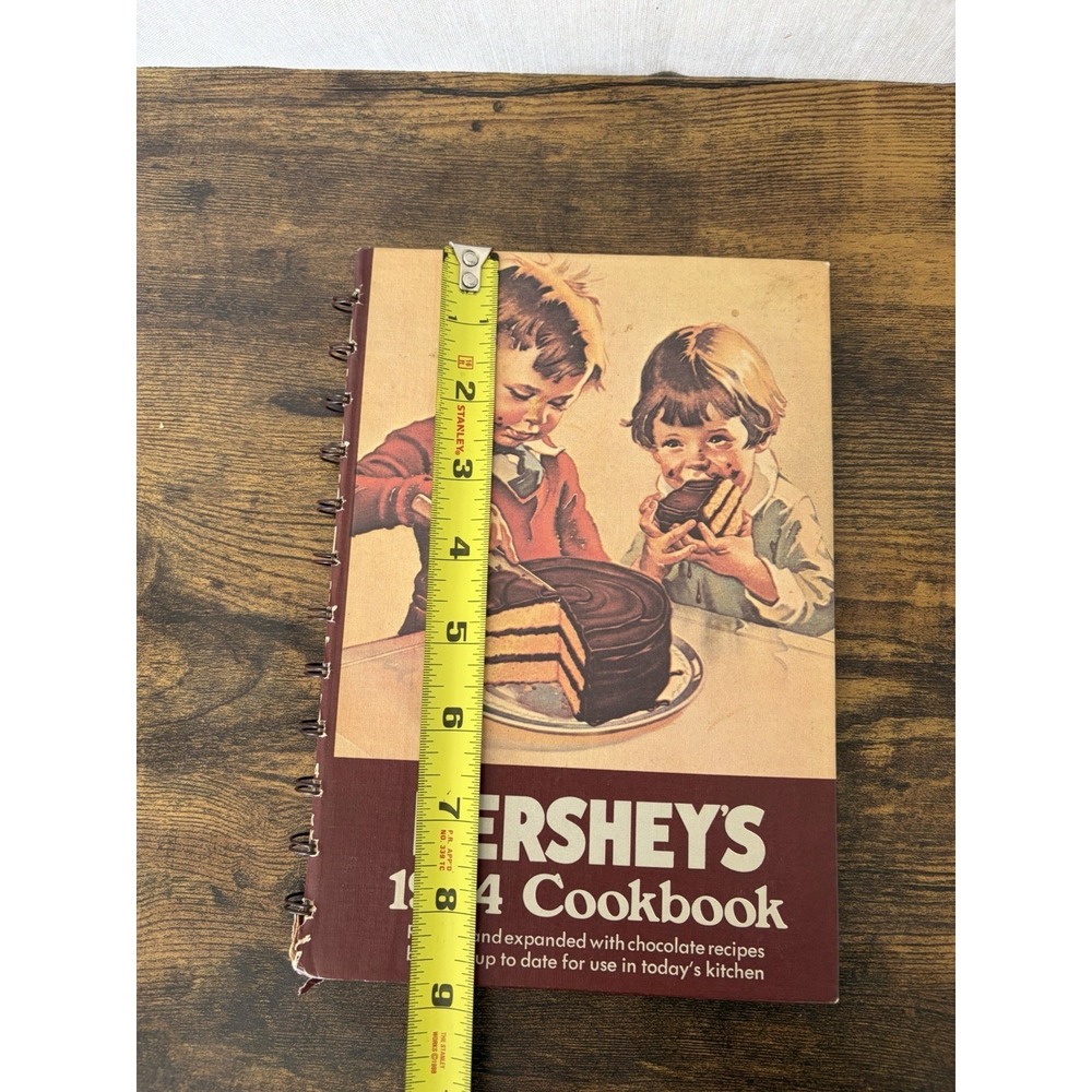 Hershey's 1934 Cookbook 1971 Spiral Bound Hershey Chocolate Recipes Advertising - Picture 5 of 6